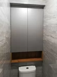 Скрытые двери в ванную и туалет