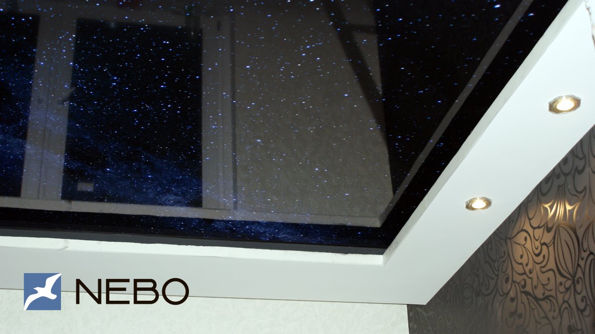 Натяжной потолок с фотопечатью звездного неба (космоса) 