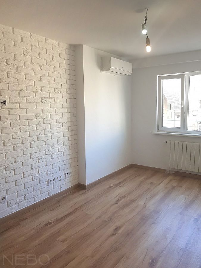 Ремонт в гостиной под ключ в скандинавском стиле
