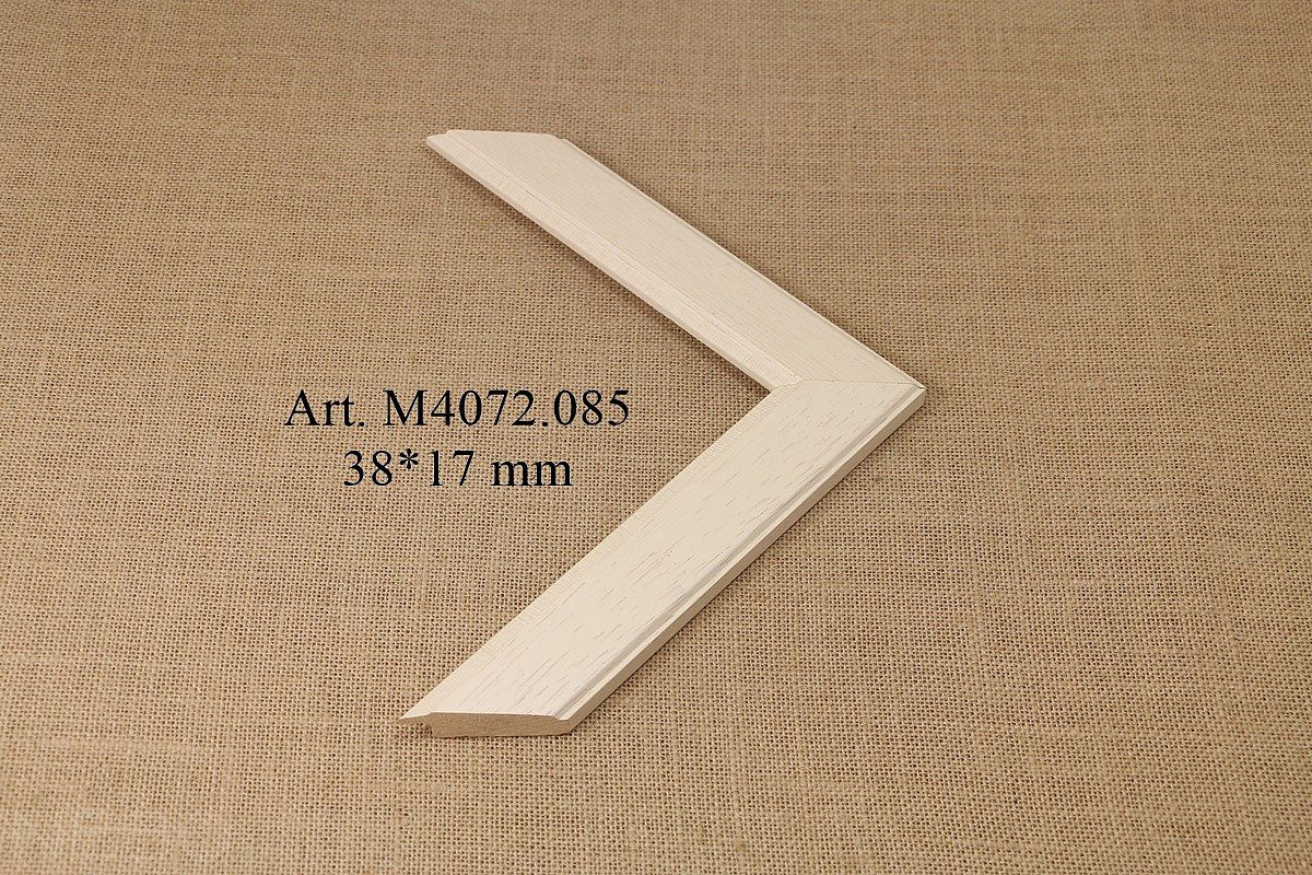 M4072.085