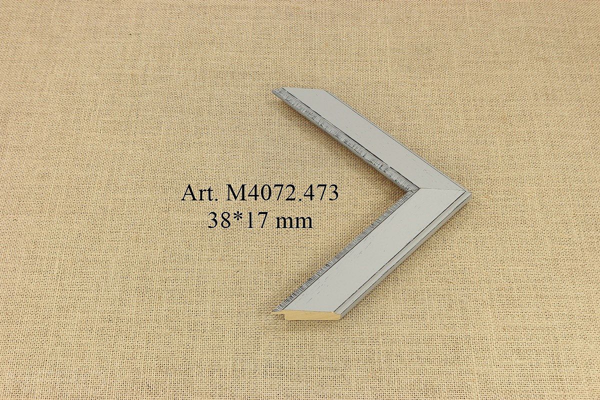 M4072.473