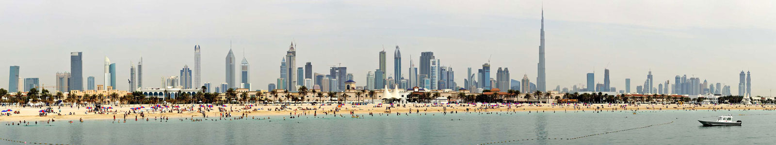 №4666 - Летний день на пляже в Дубае